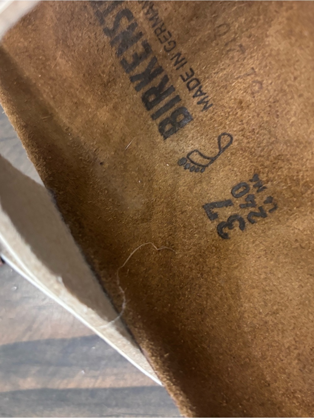 Birkenstock Gizeh Sandal - Picture 6 of 7